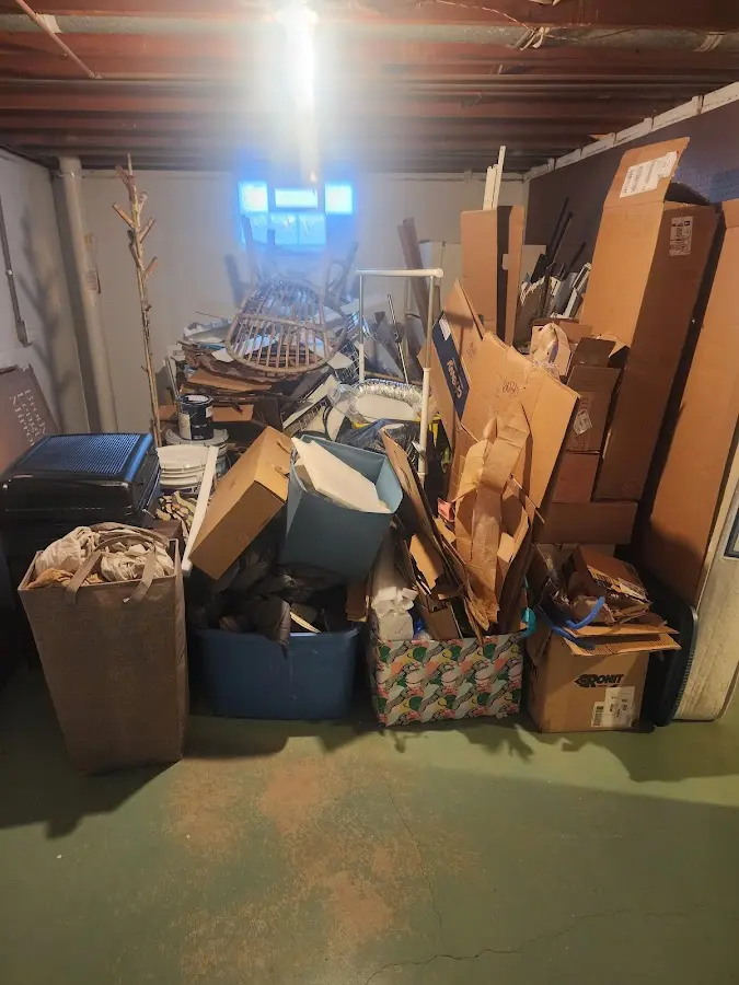 Roll-off dumpster container at job site for Construction Dumpster Rental in Camino Tassajara